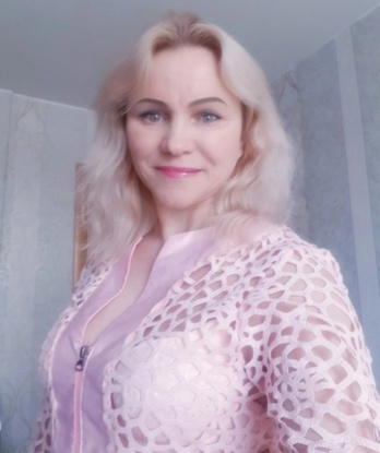 Алечка, 45